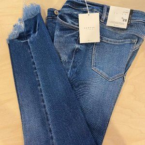 Ladies KanCan Jeans Size 9/28 Ankle Skinny NWT
